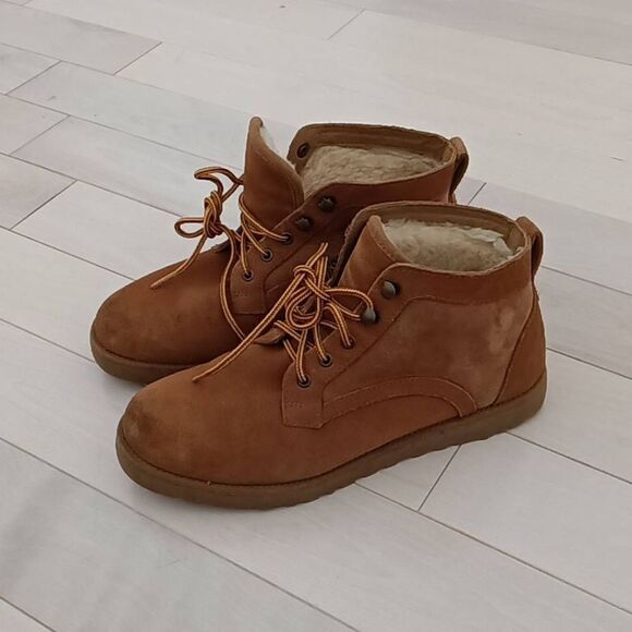 UGG Women's Bethany Sheepskin Lace Up Suede Combat Boots Chesnut Brown Size 8 - Picture 1 of 4
